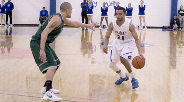 Wildcats Overcome Slow Start to Defeat Avila