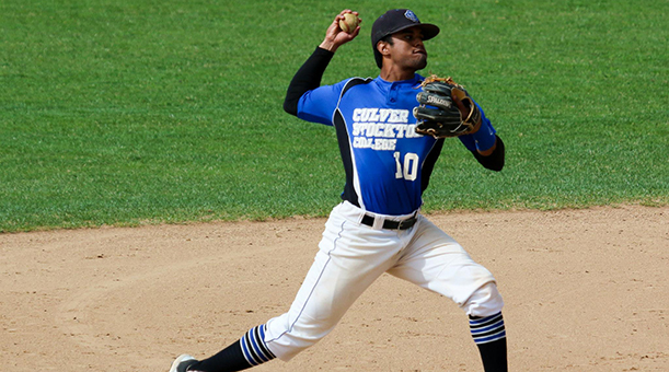Valley Scores Late in Sweeping Doubleheader From Wildcats