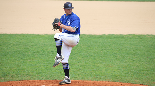 Errors, Missed Chances Dooms Baseball in Heart Tournament Opener