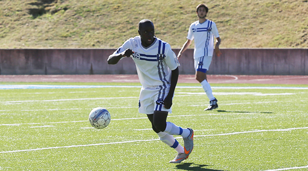 Caruso's Hat Trick Propels Men's Soccer To 4-0 Victory over Evangel