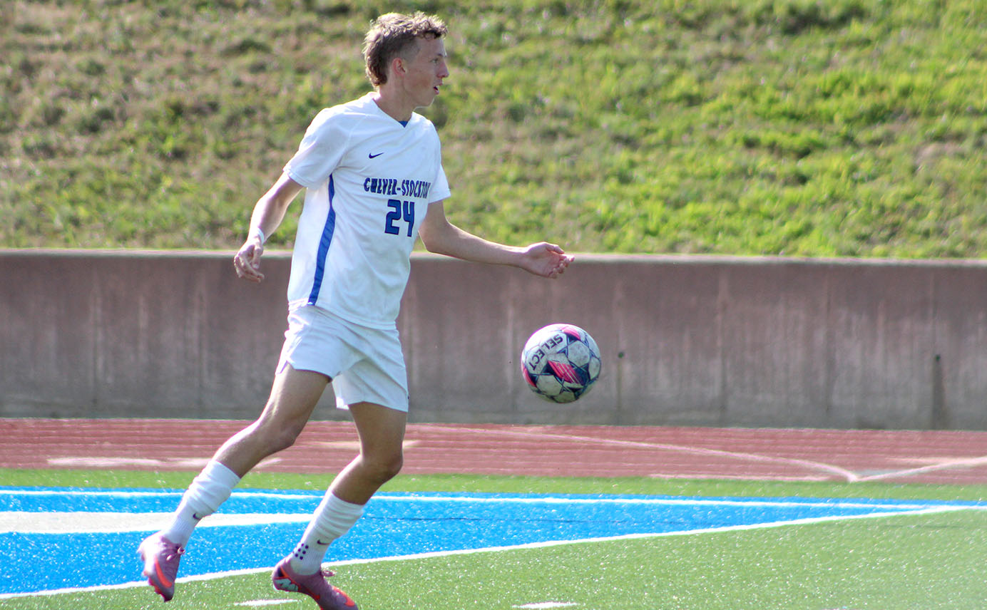 Men's Soccer Draws with No. 5 William Penn to Start Conference Play