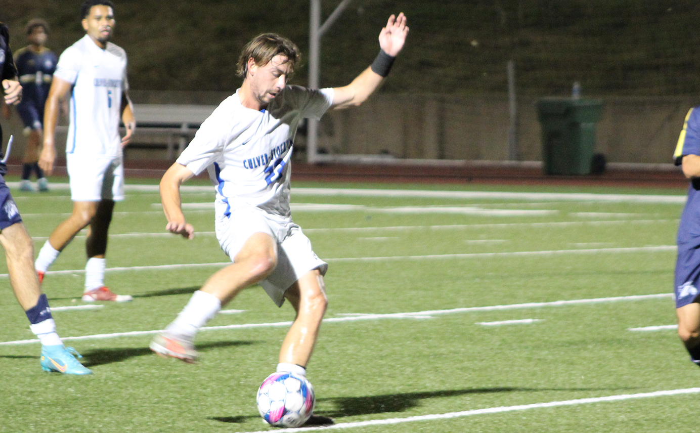 Men's Soccer Scores Twice in Final 10 Minutes to Earn Heart Victory